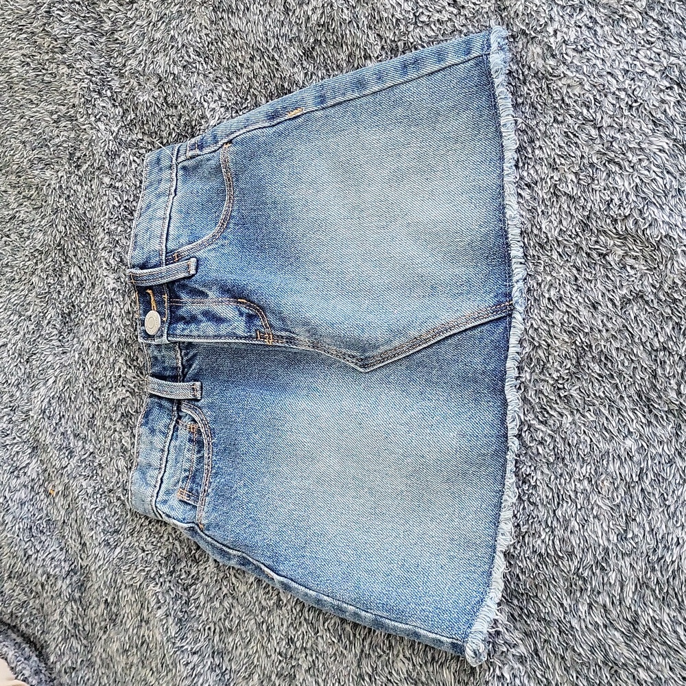 Old Navy Denim Skirt Girls - 4T